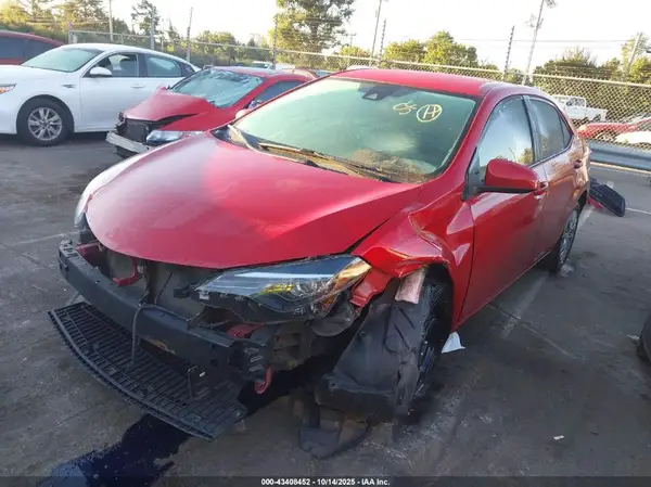2T1BURHE5HC805706 2017 TOYOTA COROLLA - Image 2