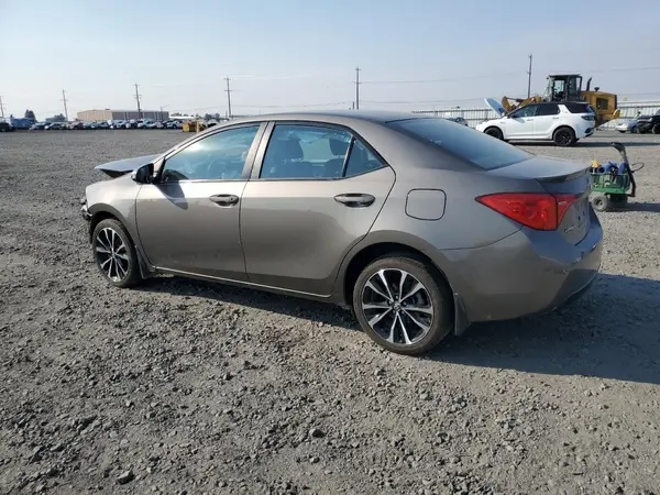 2T1BURHE5HC807827 2017 TOYOTA COROLLA - Image 2