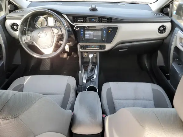 2T1BURHE5HC810422 2017 TOYOTA COROLLA - Image 8