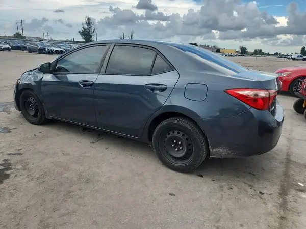 2T1BURHE5HC813322 2017 TOYOTA COROLLA - Image 2
