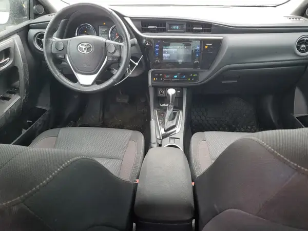 2T1BURHE5HC813630 2017 TOYOTA COROLLA - Image 8