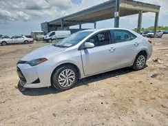 2T1BURHE5HC818102 2017 TOYOTA COROLLA