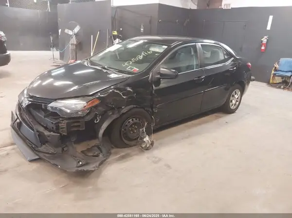 2T1BURHE5HC819024 2017 TOYOTA COROLLA - Image 2