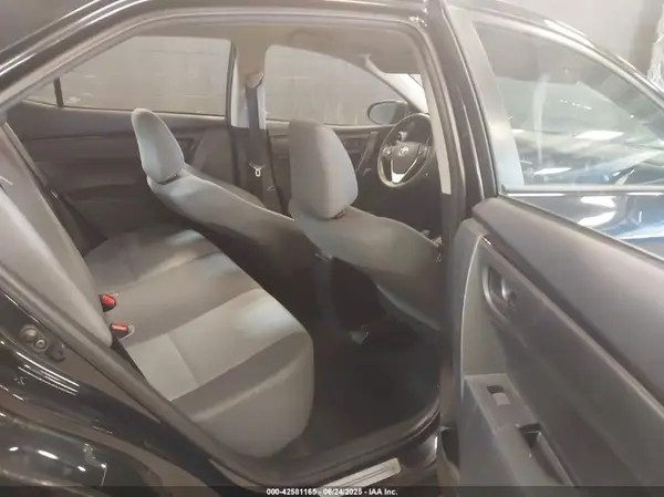 2T1BURHE5HC819024 2017 TOYOTA COROLLA - Image 8