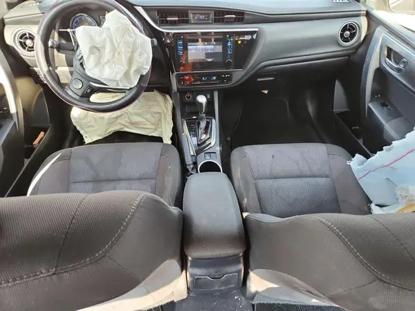 2T1BURHE5HC819590 2017 TOYOTA COROLLA - Image 8