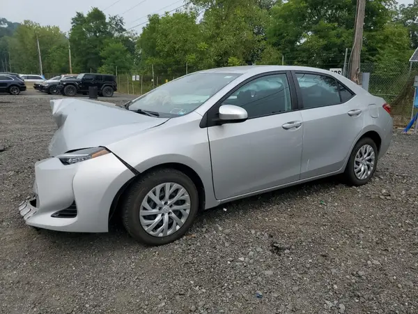 2T1BURHE5HC821615 2017 TOYOTA COROLLA - Image 1