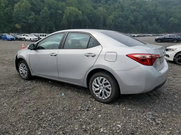 2T1BURHE5HC821615 2017 TOYOTA COROLLA - Image 2
