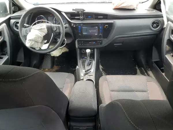 2T1BURHE5HC821615 2017 TOYOTA COROLLA - Image 8