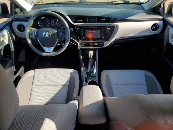 2T1BURHE5HC822943 2017 TOYOTA COROLLA - Image 8