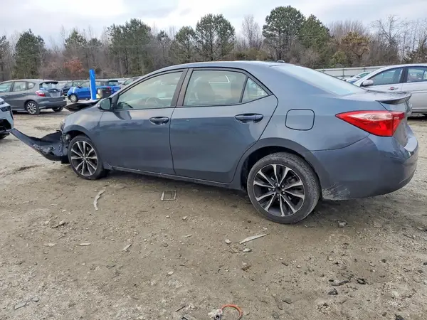 2T1BURHE5HC826443 2017 TOYOTA COROLLA - Image 2