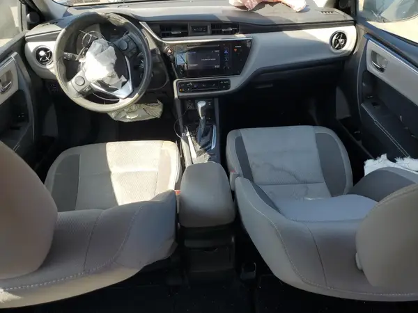 2T1BURHE5HC830685 2017 TOYOTA COROLLA - Image 8