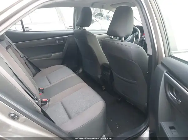 2T1BURHE5HC830864 2017 TOYOTA COROLLA - Image 8