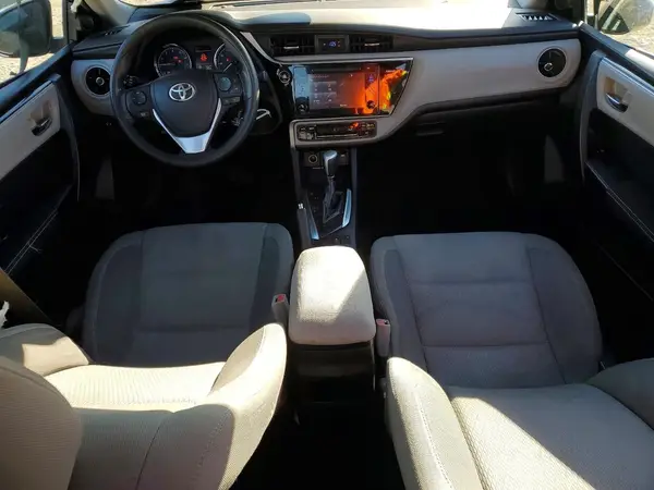 2T1BURHE5HC831559 2017 TOYOTA COROLLA - Image 8