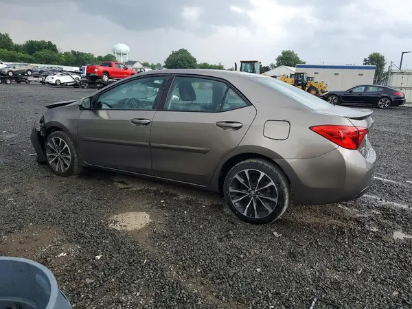 2T1BURHE5HC835627 2017 TOYOTA COROLLA - Image 2