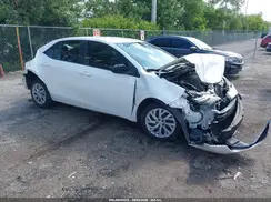 2T1BURHE5HC840696 2017 TOYOTA COROLLA