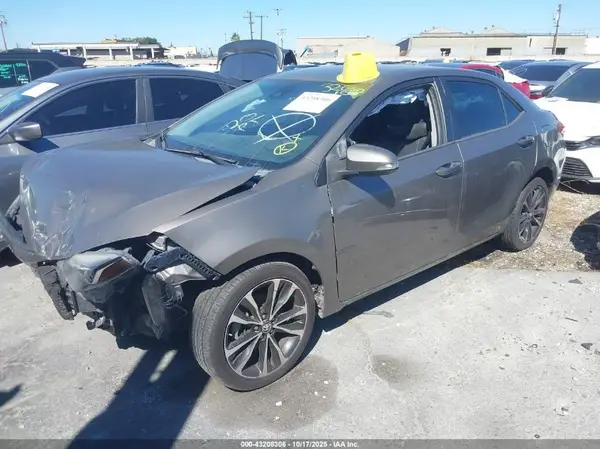 2T1BURHE5HC841184 2017 TOYOTA COROLLA - Image 2