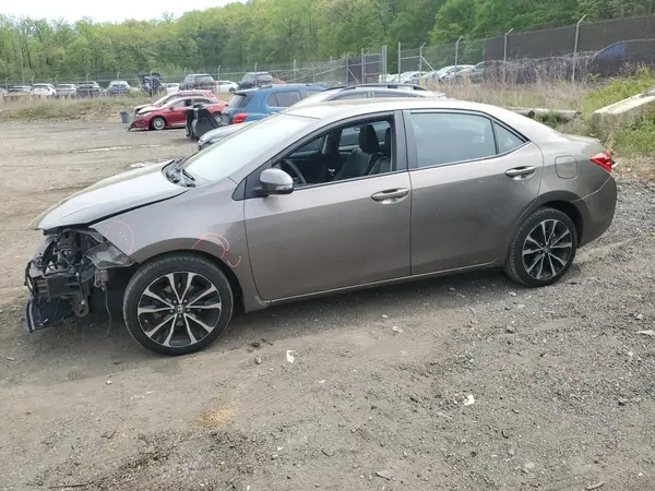 2T1BURHE5HC841377 2017 TOYOTA COROLLA - Image 1