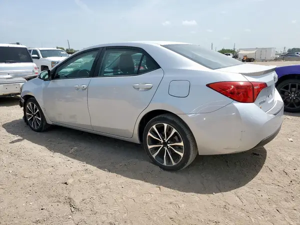 2T1BURHE5HC841959 2017 TOYOTA COROLLA - Image 2