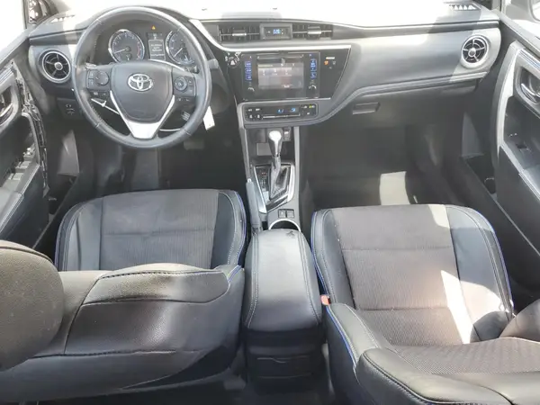 2T1BURHE5HC843212 2017 TOYOTA COROLLA - Image 8