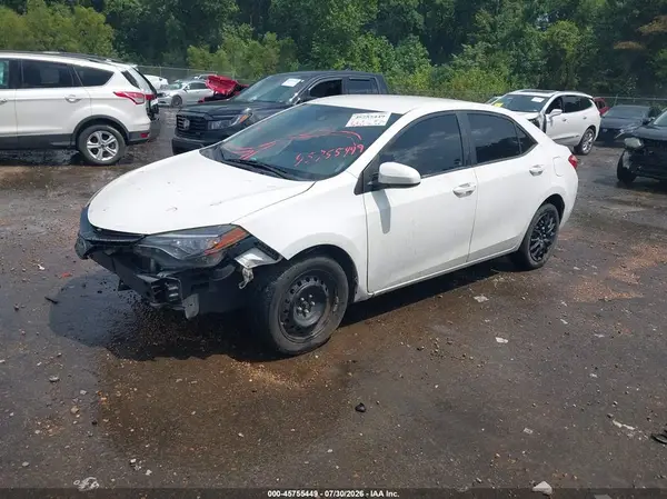 2T1BURHE5HC845607 2017 TOYOTA COROLLA - Image 2