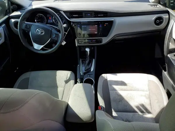 2T1BURHE5HC845803 2017 TOYOTA COROLLA - Image 8