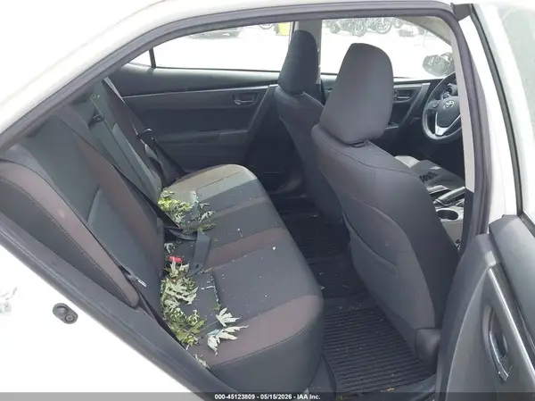 2T1BURHE5HC847132 2017 TOYOTA COROLLA - Image 8