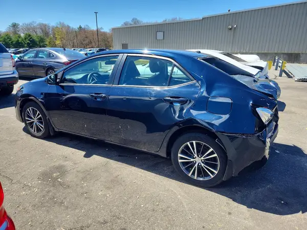 2T1BURHE5HC849219 2017 TOYOTA COROLLA - Image 2