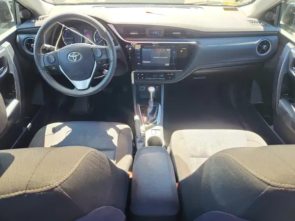 2T1BURHE5HC849219 2017 TOYOTA COROLLA - Image 8