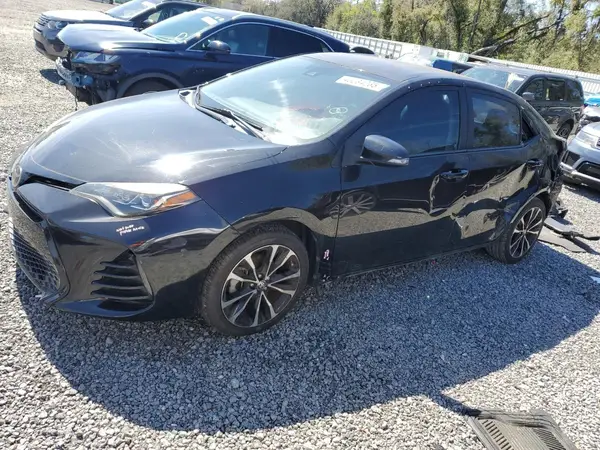 2T1BURHE5HC852203 2017 TOYOTA COROLLA - Image 1