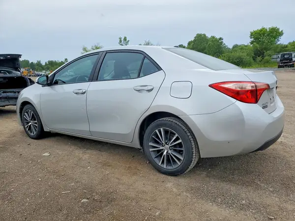 2T1BURHE5HC852265 2017 TOYOTA COROLLA - Image 2