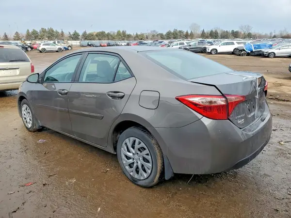 2T1BURHE5HC858051 2017 TOYOTA COROLLA - Image 2
