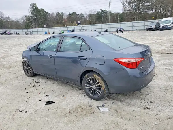 2T1BURHE5HC858888 2017 TOYOTA COROLLA - Image 2