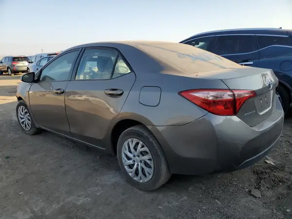 2T1BURHE5HC862813 2017 TOYOTA COROLLA - Image 2