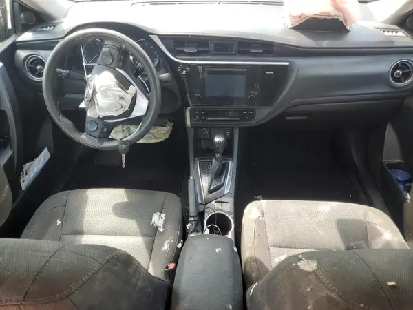 2T1BURHE5HC863136 2017 TOYOTA COROLLA - Image 8