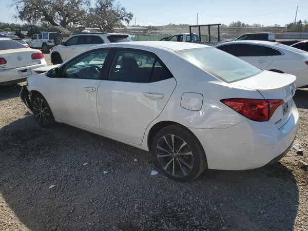2T1BURHE5HC864190 2017 TOYOTA COROLLA - Image 2