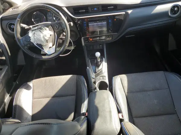 2T1BURHE5HC864190 2017 TOYOTA COROLLA - Image 8