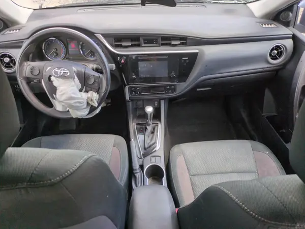 2T1BURHE5HC864576 2017 TOYOTA COROLLA - Image 8