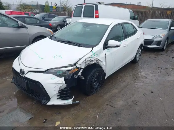 2T1BURHE5HC866814 2017 TOYOTA COROLLA - Image 2