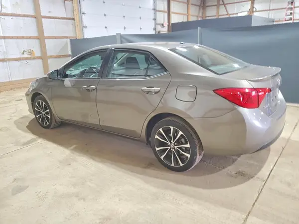2T1BURHE5HC875626 2017 TOYOTA COROLLA - Image 2