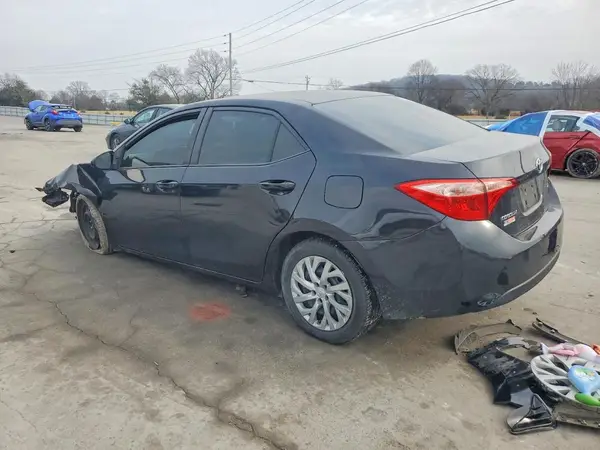 2T1BURHE5HC879031 2017 TOYOTA COROLLA - Image 2