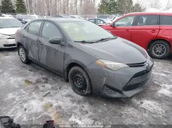 2T1BURHE5HC880261 2017 TOYOTA COROLLA