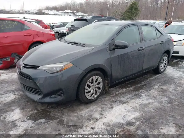2T1BURHE5HC880261 2017 TOYOTA COROLLA - Image 2