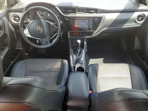 2T1BURHE5HC881782 2017 TOYOTA COROLLA - Image 8