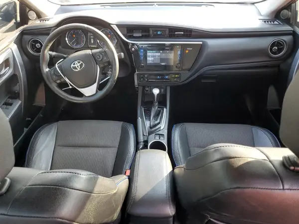 2T1BURHE5HC882477 2017 TOYOTA COROLLA - Image 8