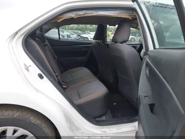 2T1BURHE5HC886027 2017 TOYOTA COROLLA - Image 8