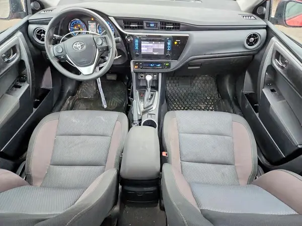 2T1BURHE5HC886075 2017 TOYOTA COROLLA - Image 8