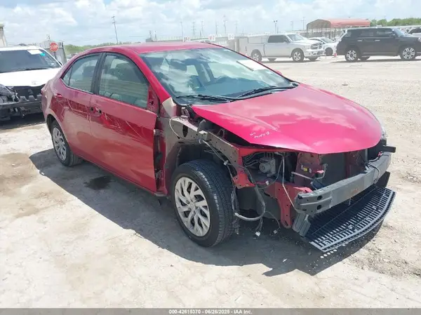 2T1BURHE5HC886643 2017 TOYOTA COROLLA - Image 1