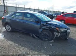 2T1BURHE5HC888327 2017 TOYOTA COROLLA