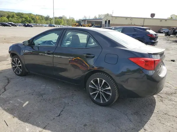 2T1BURHE5HC888862 2017 TOYOTA COROLLA - Image 2