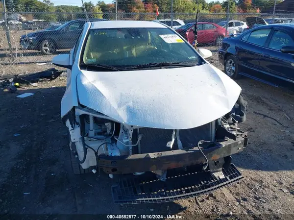 2T1BURHE5HC890532 2017 TOYOTA COROLLA - Image 1
